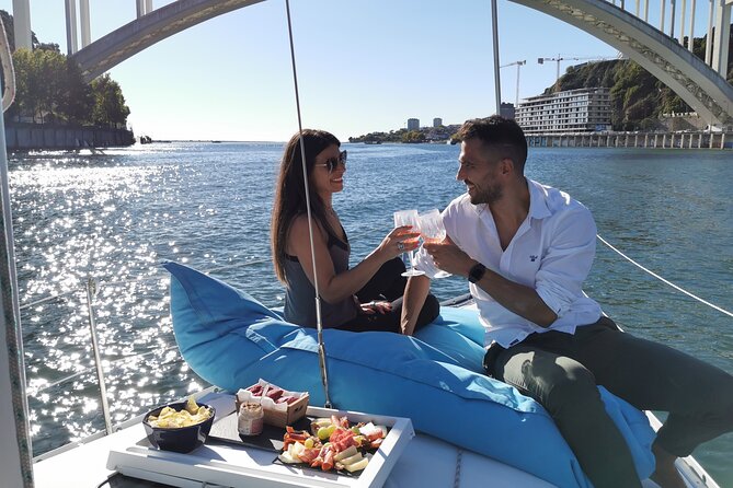 Porto: Cruzeiro privado rio douro até 8 pessoas com wine tasting - Should You Book This One?