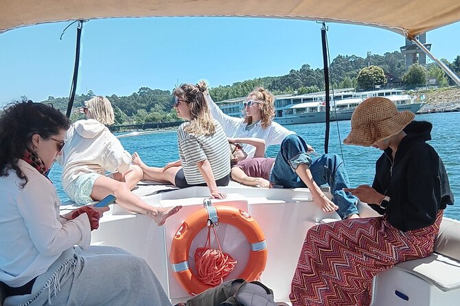 Porto:Douro River boat tour under the 6 bridges - Small-boat comfort: the difference you feel right away