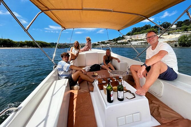 Porto:Douro River boat tour under the 6 bridges - Who should book this six-bridge cruise?