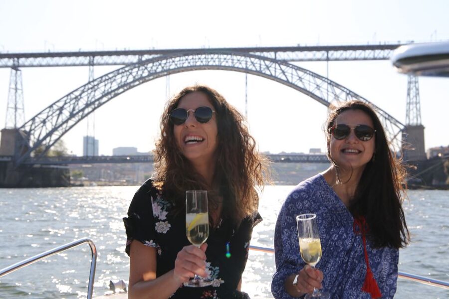 Porto: Douro River Cruise w/ Portuguese Wines & Local Host - Key things that make this cruise work