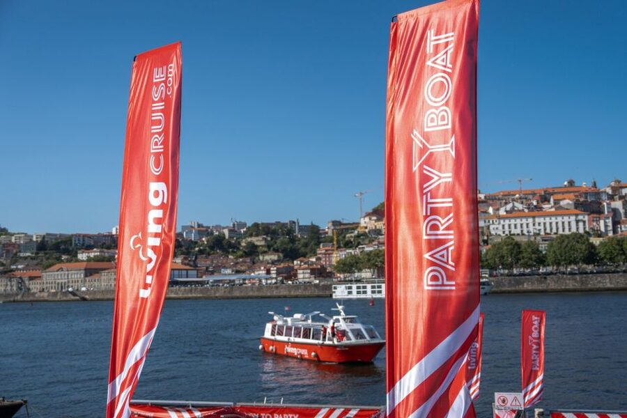 Porto: Douro River Party Boat with Sunset Option & 6 Bridges - Where You Might Hit a Snag, and How to Avoid It