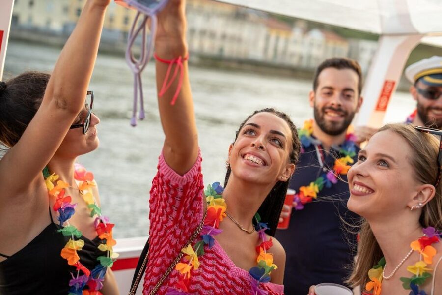 Porto: Douro River Party Boat with Sunset Option & 6 Bridges - Price Value: Why $17 for Two Hours Can Be a Smart Play