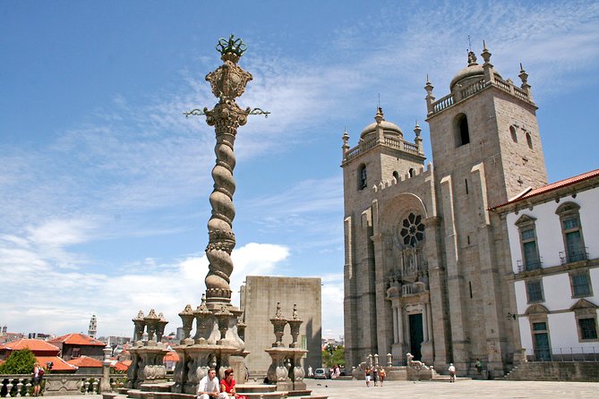 Porto Essential Walking Tour - How to Prepare: Shoes, Steps, and Photo Timing