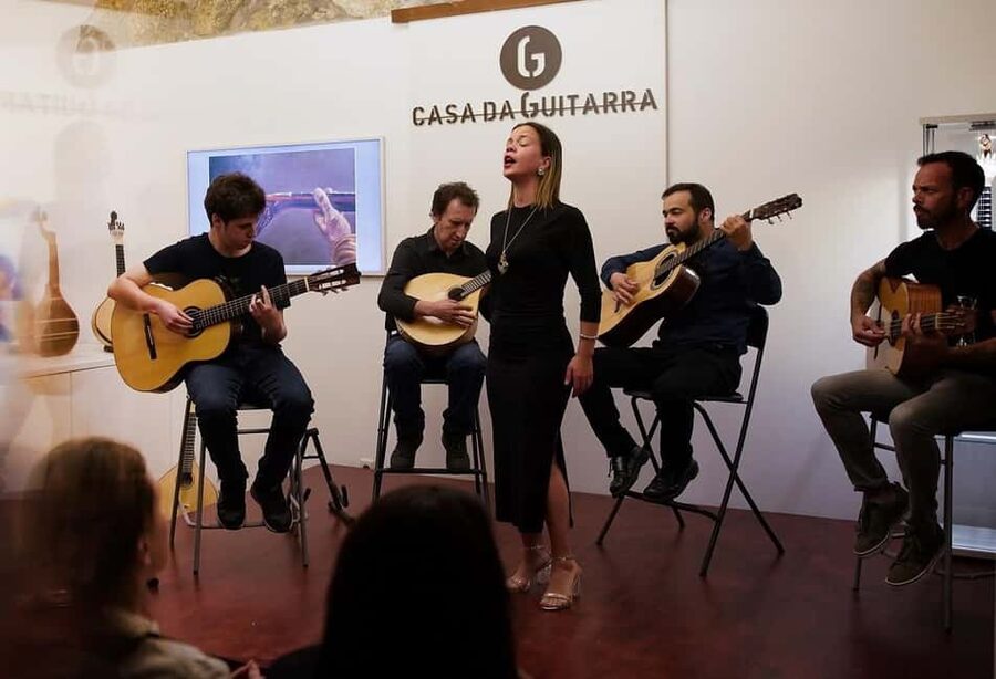 Porto: Fado & Port Wine in Traditional Portuguese Music Shop - Voices, guitar work, and why the room keeps it emotional