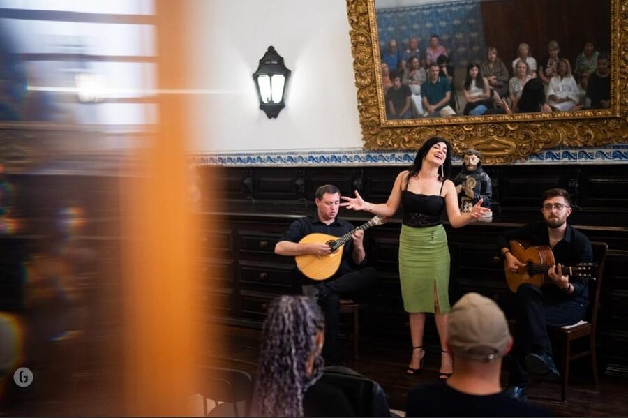 “Porto: Fado Show with Guided Tour in a Historic Monastery” - Visiting the Monastery of São Bento da Vitória: What You Actually Get