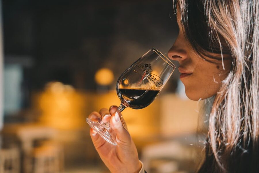 Porto: Fonseca Cellar Tour & Fado Show with Optional Dinner - Key Points You Should Know Before You Go