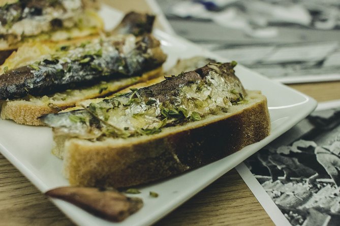 Porto Food and Local Drinks Evening Tour by Food Lover Tour - What You Really Get in a 3-Hour Porto Food Crawl