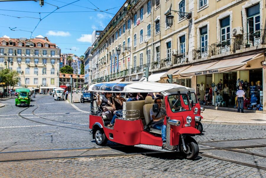 Porto: Guided Tour by Tuk-Tuk & Optional Douro River Cruise - Optional Douro Cruise by rabelo: Six Bridges Views and Gaia