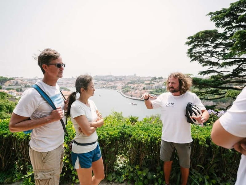 Porto: Highlights in 3 Hours E-Bike Tour - Why Porto’s hills make this e-bike tour such a smart first move