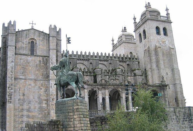 Porto Highlights in 3 Hours E-Bike Tour - Historical, Sightseeing - Key highlights to look for