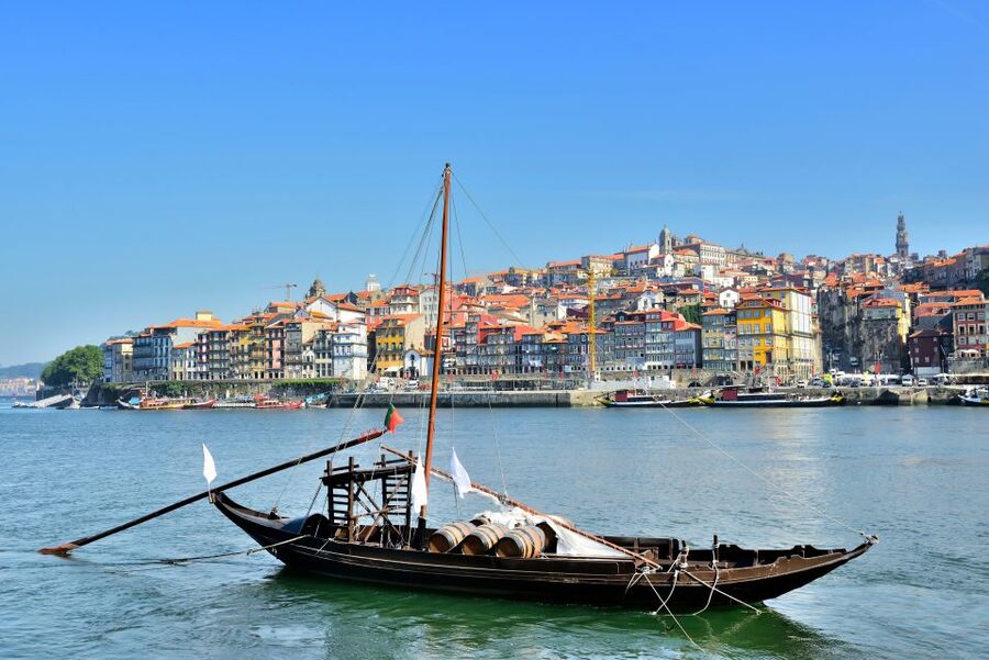 Porto: Historic City Center Walking Tour - The feel of Porto: why a guided walk beats a solo wander