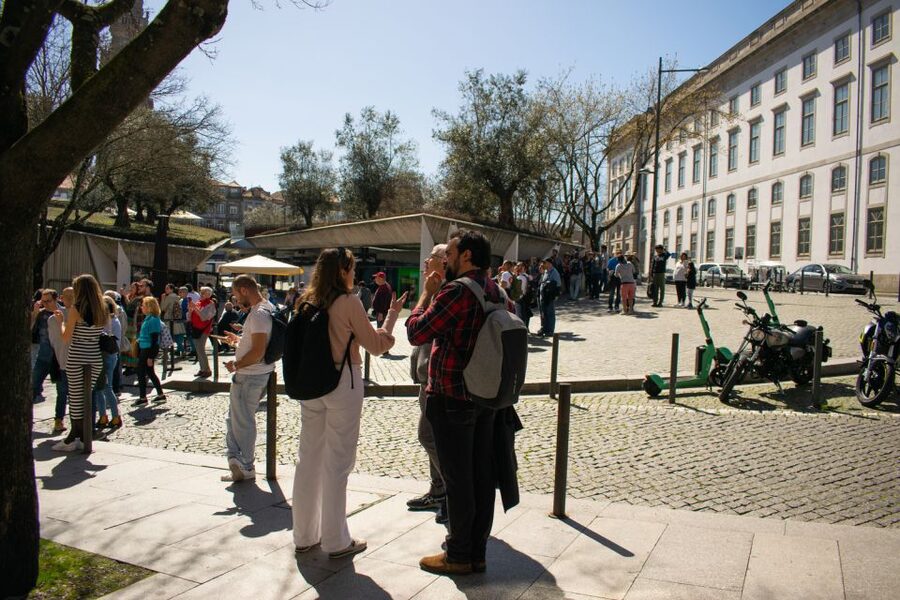 Porto: Historical Center Walking Tour - Where the Porto historical center tour starts (and why it matters)