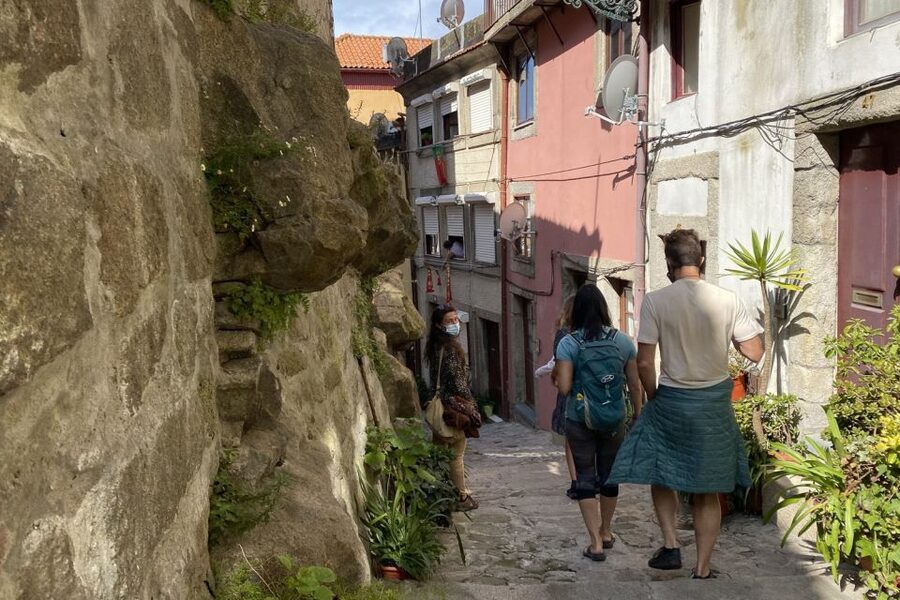 Porto: Historical Center Walking Tour - What to bring, what to skip, and how to handle the weather