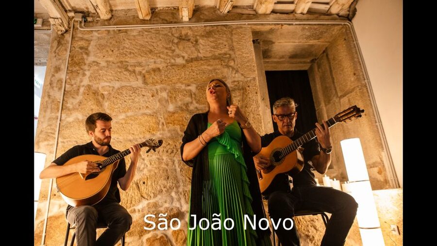 Porto: Live Fado Show with Glass of Port Wine - What I think is best value about the price