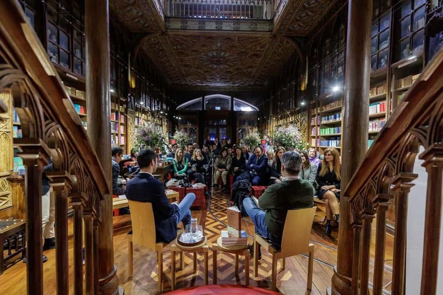 Porto: Livraria Lello Entry Ticket & Foundation Option - José Saramago in the bookstore: why that detail matters