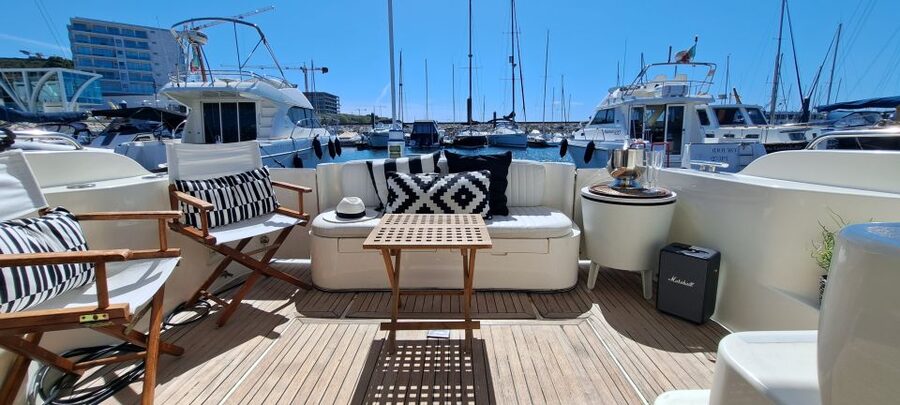 Porto: Luxury Yacht Tour of the 6 Bridges and Douro Estuary - Key highlights you should care about