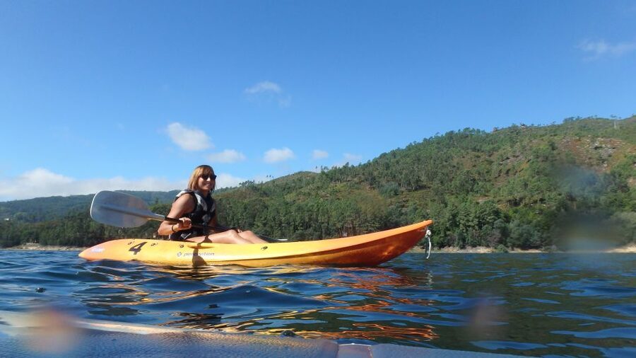 Porto: Peneda-Gerês National Park Tour with Kayaking & Lunch - Getting out of Porto: pickup, route, and the 10-hour reality