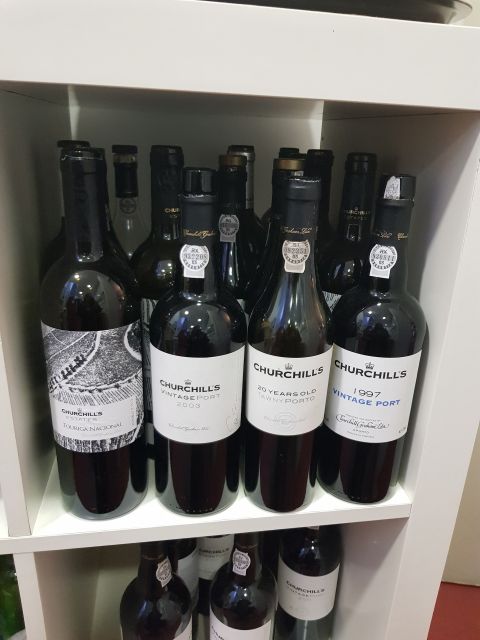 Porto: Port and Douro Wine Walking Tour with 9 Tastings - Walking logistics and group size, the comfort factor