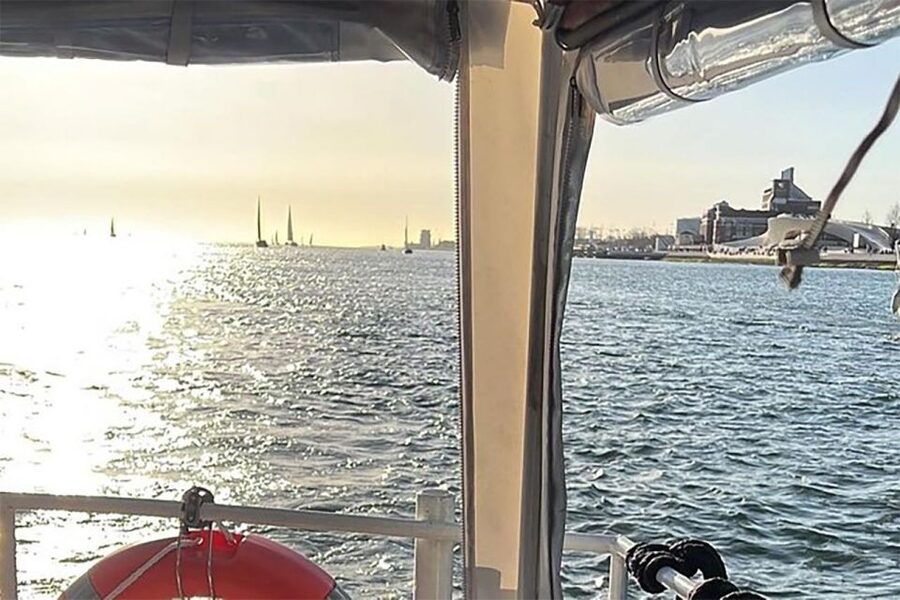 Porto: Private Douro River Cruise – 6 Bridges & Sunset - Timing matters: morning peace, daytime views, or a sunset Port toast