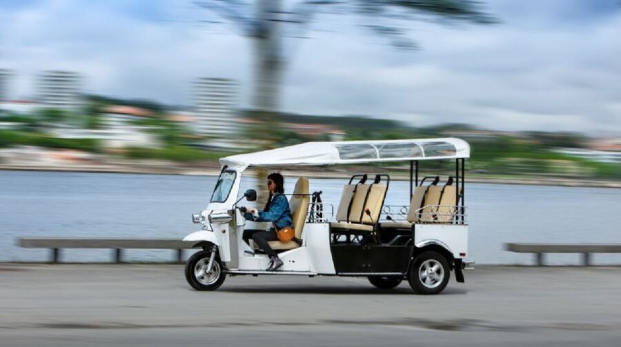 Porto: Private Sightseeing Tour by Electric Tuk Tuk - Why an Electric Tuk Tuk Works So Well in Porto
