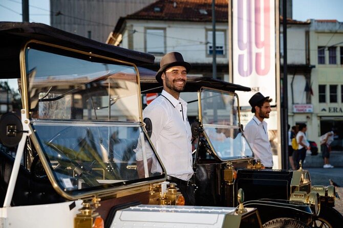 Porto:Private Tour of the Historic City in a Classic Ford T - Jardim do Morro: where you can breathe and plan your sunset