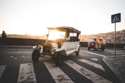 Private Tour of the Historic City in a Ford T Car