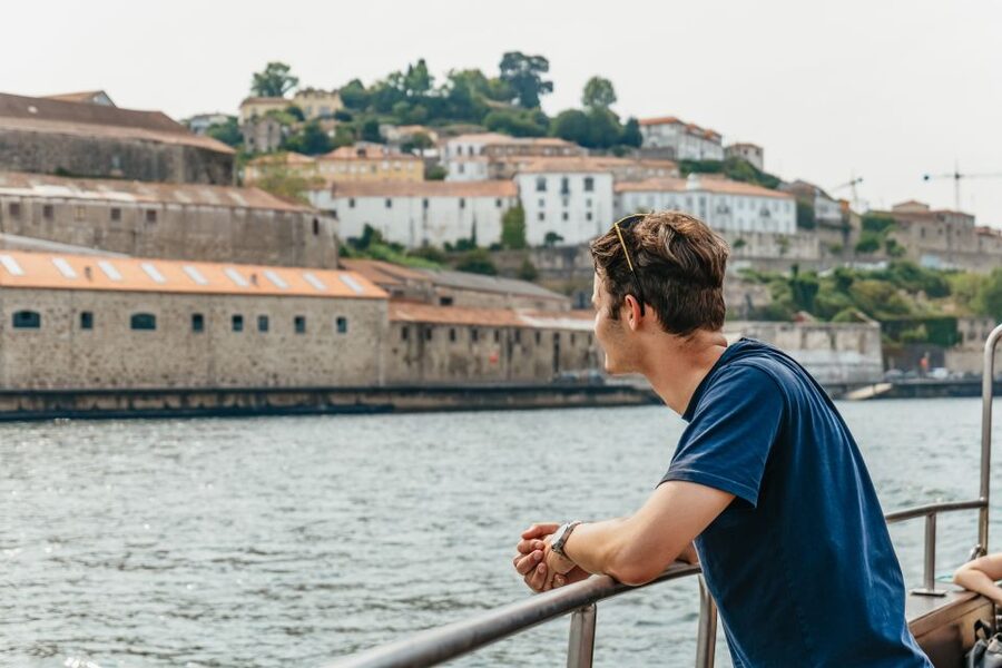 Porto: River Douro 6 Bridges Cruise - Foz do Douro: the river meets the ocean