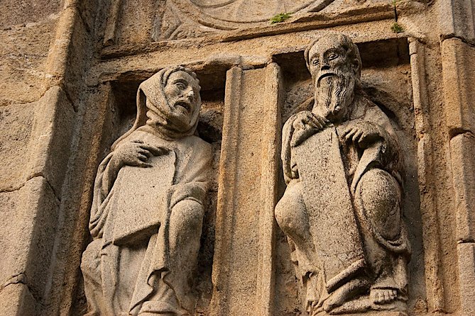 Porto: Santiago de Compostela and Valença do Minho Day Trip - Who this Porto to Santiago and Valença trip suits best