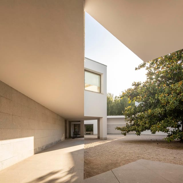 Porto: Serralves Foundation All Access Pass - Serralves Villa: Art Deco Charm, Design Names, and a Breather from White-Wall Art