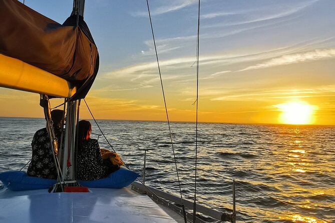 Porto: Sunset or Daytime, Charming Sailboat Cruise on the Douro River - Serra do Pilar to Jardim do Morro: why the water makes the hills make sense