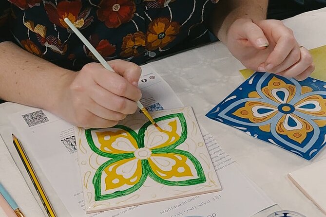 Porto: Tile Painting Workshop with Porto Wine - Sé do Porto - Porto Tile Painting in Sé do Porto: What You’re Really Doing