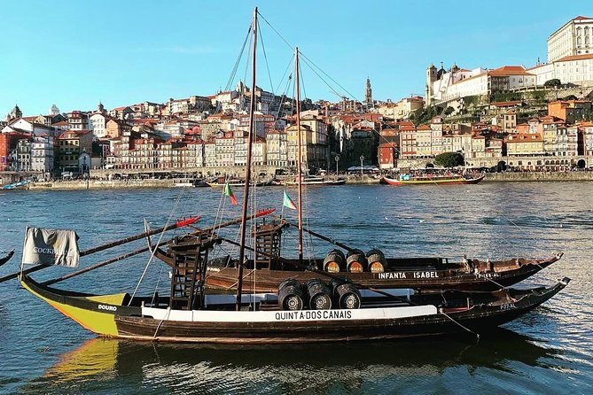Porto to Lisbon Up to 4 Stops: Aveiro, Nazare, Fatima & Obidos - Aveiro canals and ovos moles, plus what to do in one hour