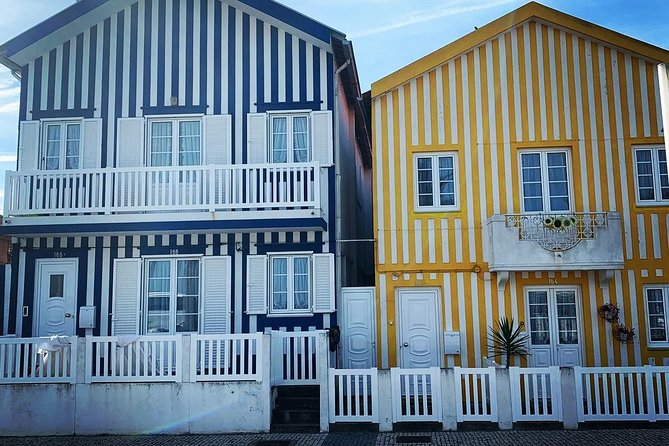 Porto to Lisbon Up to 4 Stops: Aveiro, Nazare, Fatima & Obidos - Fátima: the pilgrimage stop that benefits from a guide’s timing