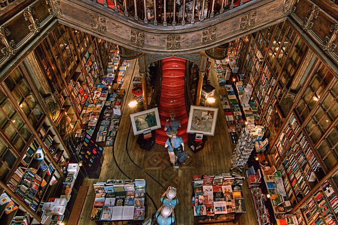 Porto Walking Tour, Lello Bookshop, River Cruise and Cable Car - How the 4-hour flow usually feels on the ground