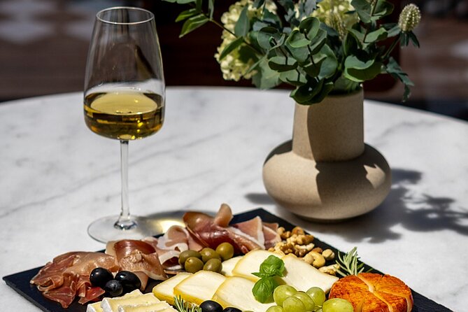 Porto Wine Tasting Experience with Portuguese Tapas Plate - Portuguese tapas plate: the food that actually changes the tasting