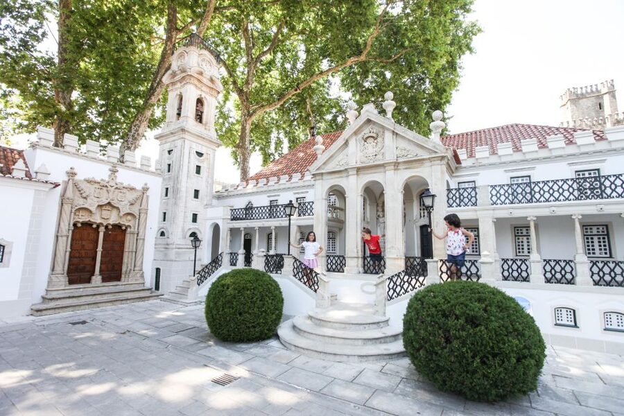 Portugal dos Pequenitos entry ticket - Guided tours: when it’s worth paying extra