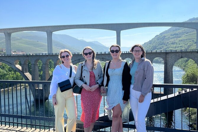 Private Douro Valley Food and Wine Tour From Porto - Stop 2: Casal de Loivos, Olive Oil Museum, and a Family-Cellar Tasting