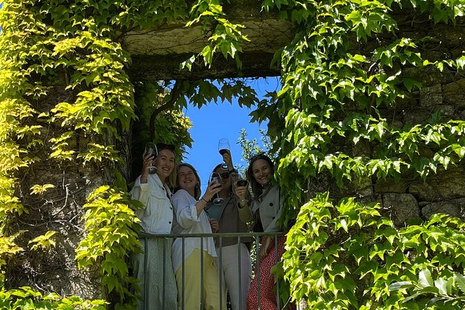 Private Douro Valley Food and Wine Tour From Porto - Stop 1: Peso da Régua for River Views You Can Actually Walk Into