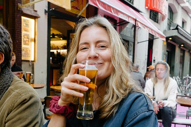 Private Food and Wine Tour: From Street to Gourmet - Alfama, the cathedral, and the Moorish-to-Catholic story