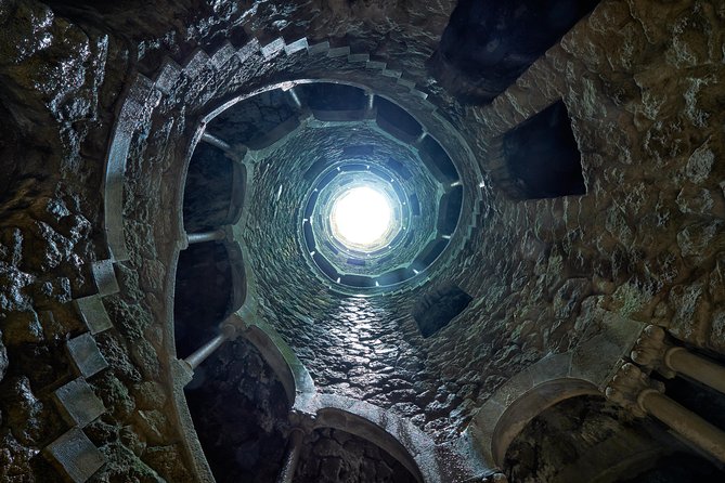Private Half Day Tour to Sintra and Pena Palace from Lisbon - Time, tickets, crowds, and rain: what can change on the day