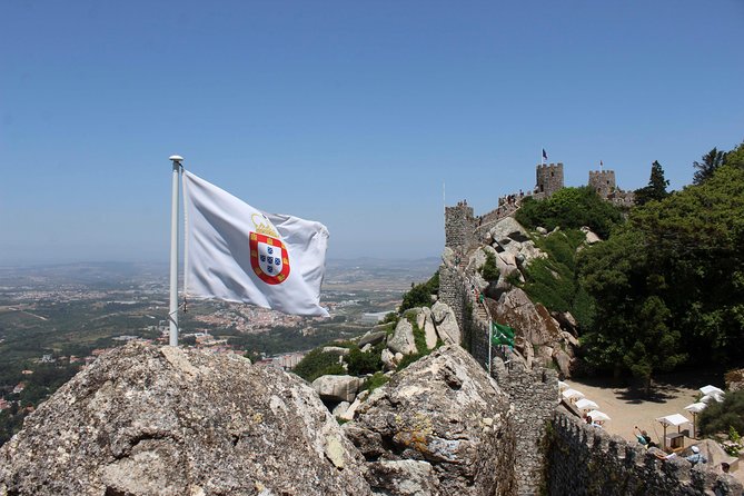 Private Half Day Tour to Sintra and Pena Palace from Lisbon - What you should pack and how to dress for Sintra steps