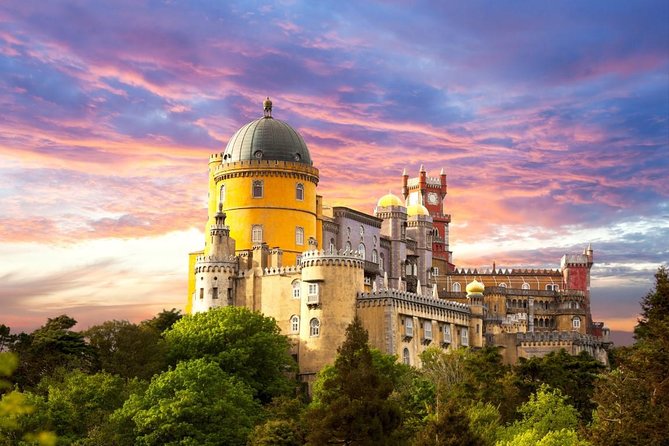 Private Tour: Sintra, Cabo da Roca and Cascais Day Trip from Lisbon - Guides who make the day feel tailored