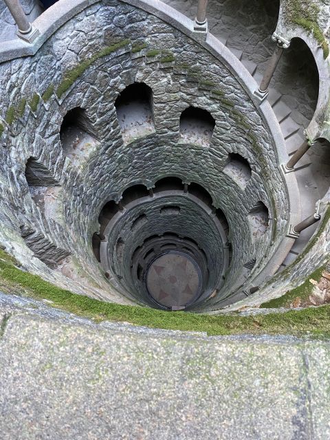 Quinta da Regaleira Skip-the-Ticket-Line Entry & Audioguide - Entering the Estate: What to See First