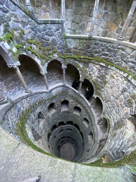 Quinta da Regaleira Skip-the-Ticket-Line Entry & Audioguide - The Initiation Well Descent: What It Feels Like and How to Time It