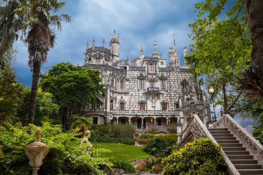 Quinta da Regaleira Skip-the-Ticket-Line Entry & Audioguide - Underground Passages and Damp Corners You’ll Want to Explore Carefully