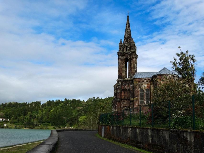 São Miguel: 2-Day Island Tour - East & West Highlights - Who This Tour Suits Best