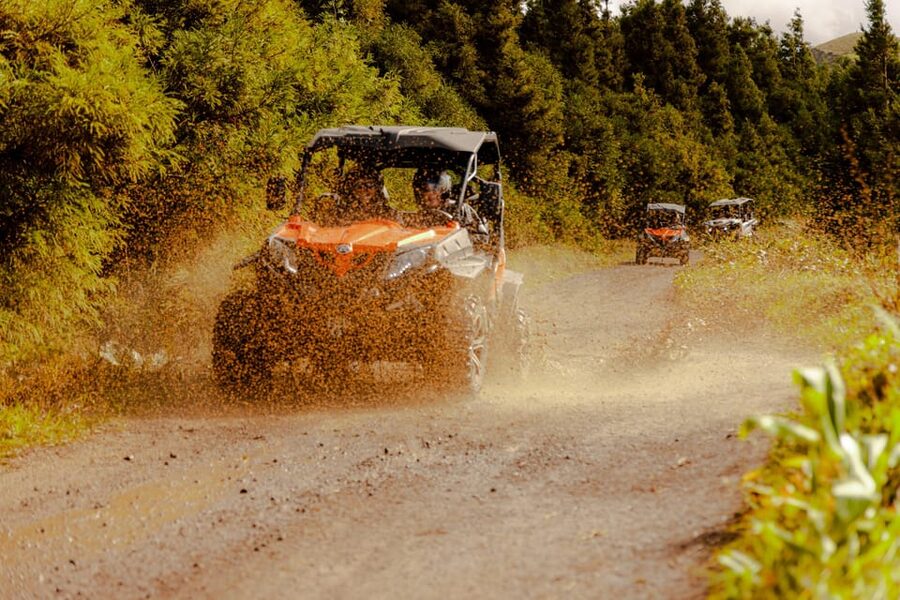 Sao Miguel: Buggy Tour Around Sete Cidades Volcano - Buggy vs UTV, and how the seating works for couples and families