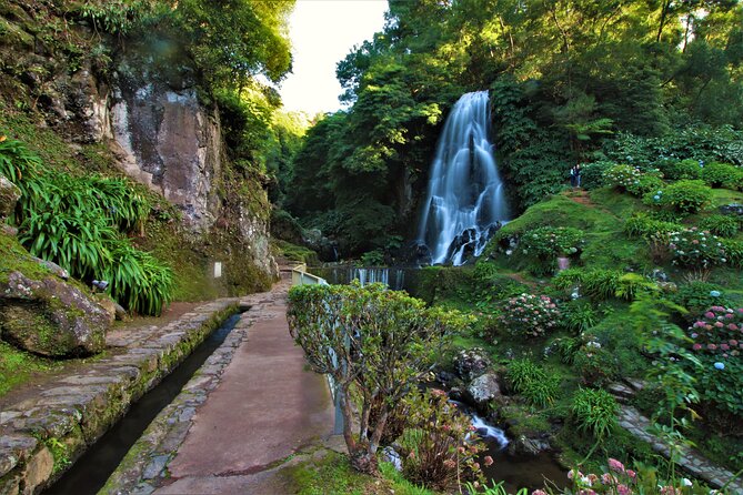 São Miguel East Van Tour with Lunch: Furnas & Nordeste - Small van day logistics, pickup timing, and what to pack