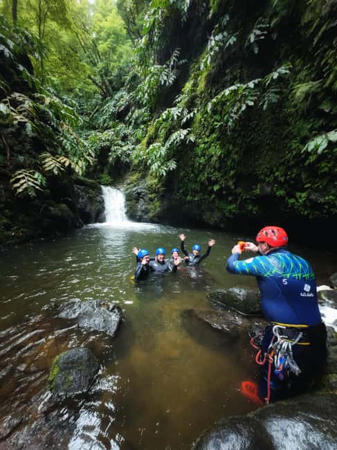 São Miguel: Level 1 Canyoning in Ribeira dos Caldeirões - Ribeira dos Caldeirões Natural Park, 45 minutes from Ponta Delgada