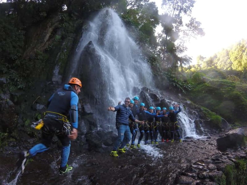 Sao Miguel: Ribeira dos Caldeiroes Canyoning Experience - The guided route: vertical abseils and short walk breaks